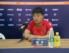 包含超越极限！球员奉献激情，观众沸腾欢呼的词条