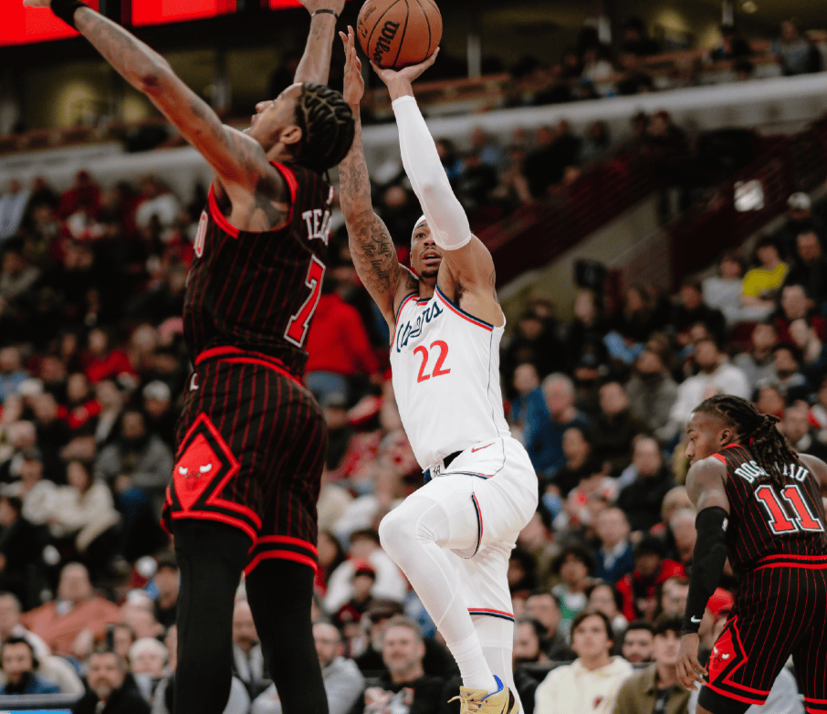 公牛主场告捷致命一击，快船无缘胜利的简单介绍