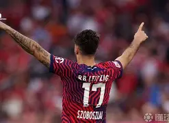 C7娱乐官方网站-RB莱比锡客场逆转胜勒沃库森，登顶积分榜的简单介绍